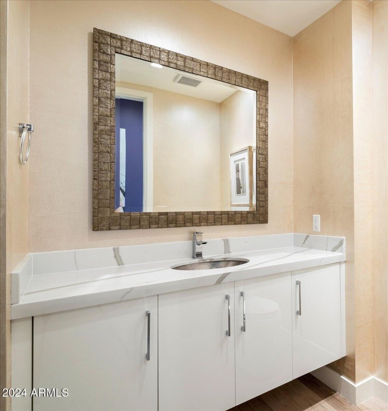Powder Bath