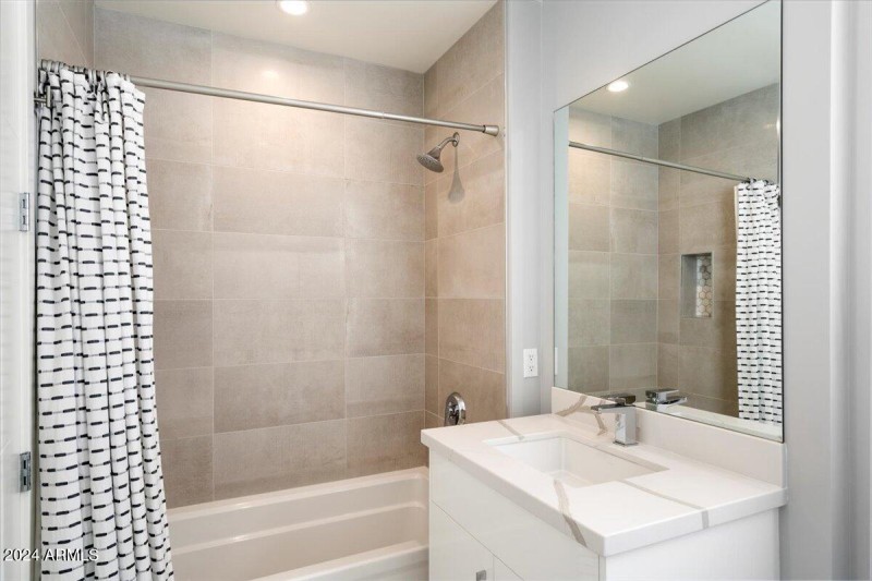 Ensuite Bath
