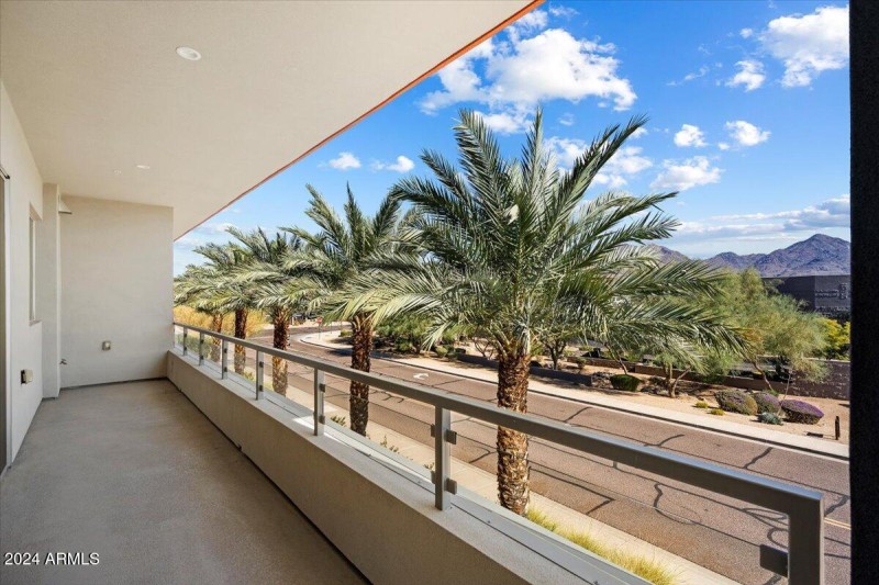 265 SQFT Covered Patio