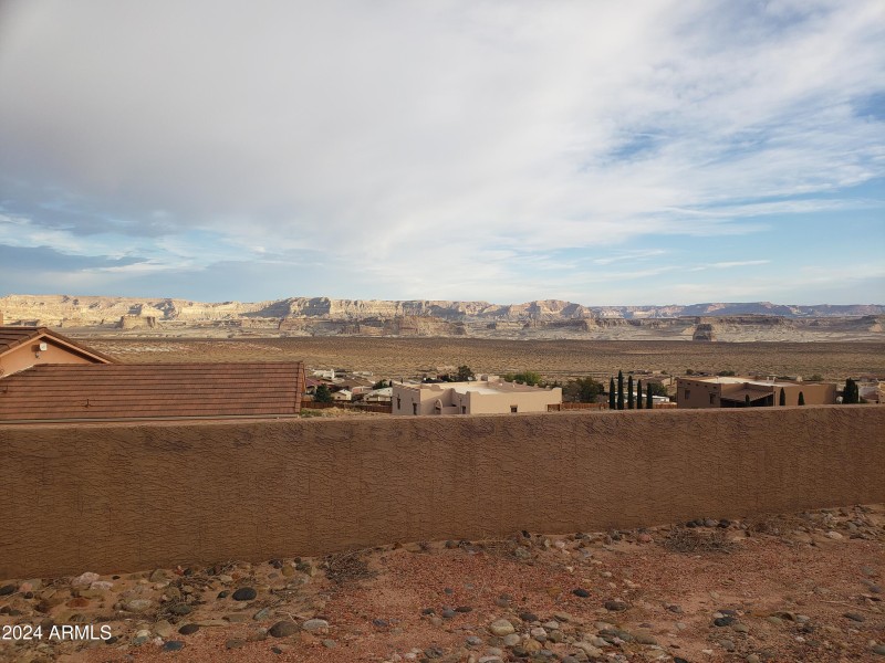 VIEW TO THE NORTH