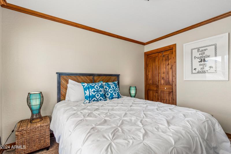 8950 W Antoinette Way-43