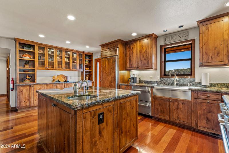 8950 W Antoinette Way-20