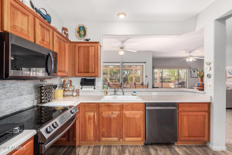 0041-07 - Desert Winds