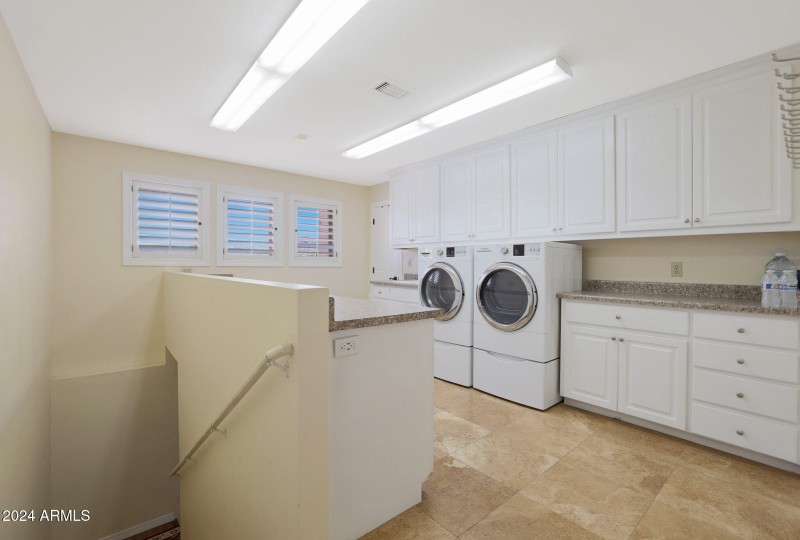 Laundry_View 1