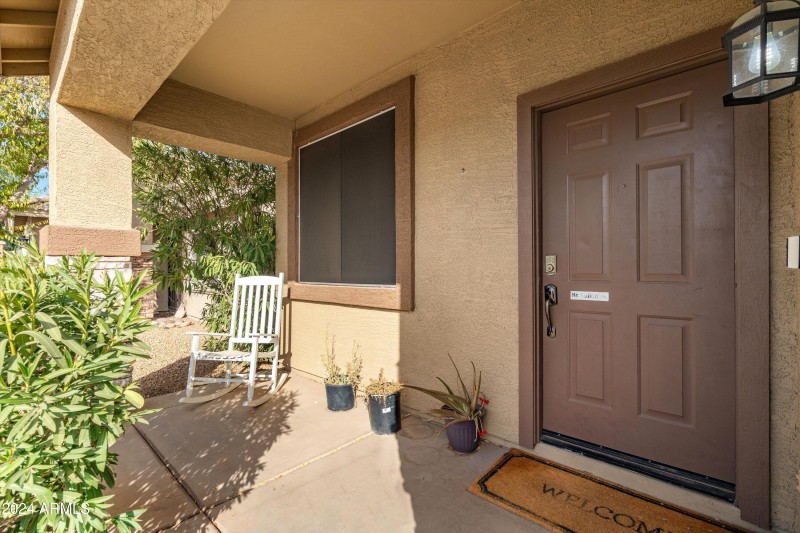 04-Front Porch