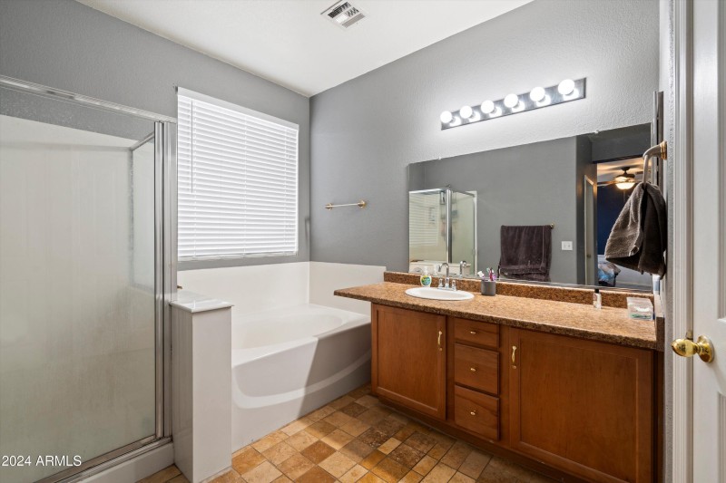18-Primary Bathroom