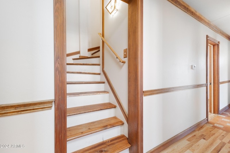 18.Stairs