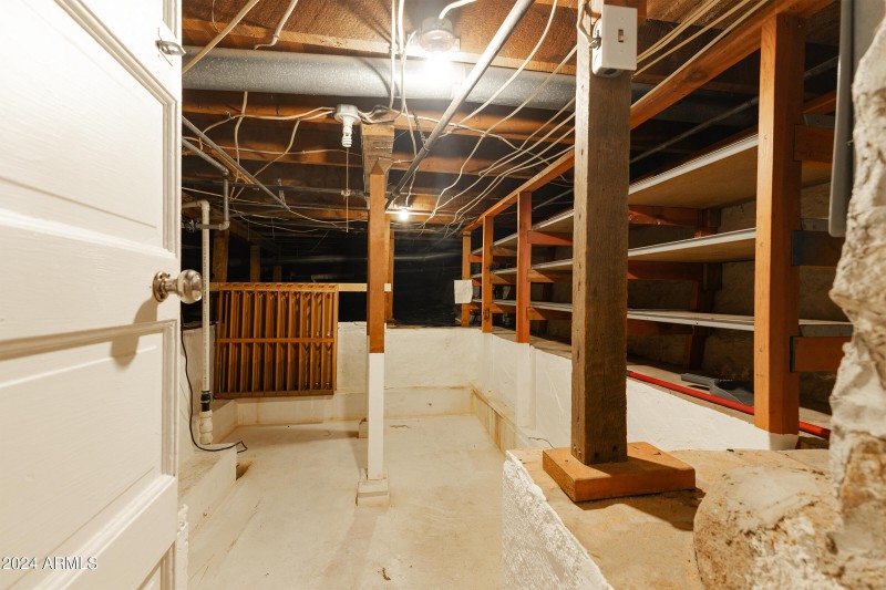 23.Basement