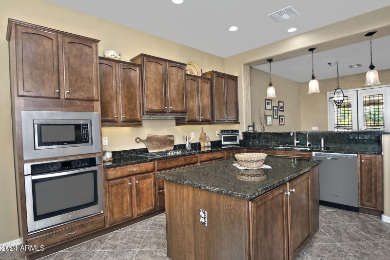 4082 N Monticello Dr Florence-large-016-