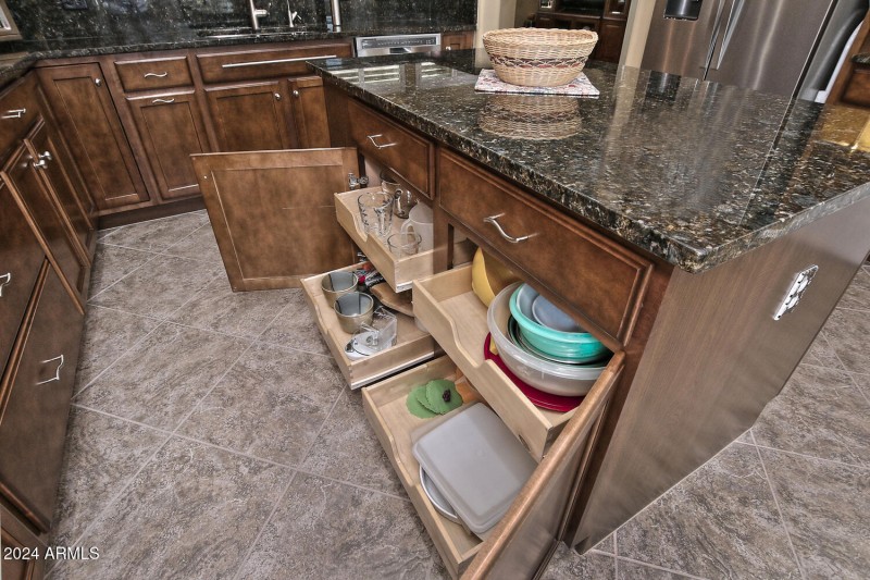 4082 N Monticello Dr Florence-large-019-