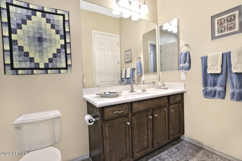 4082 N Monticello Dr Florence-large-039-
