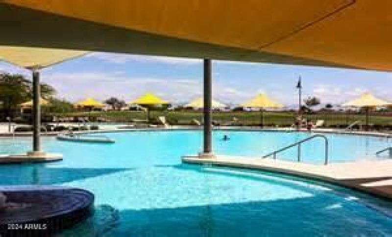 Sun City 6 pool