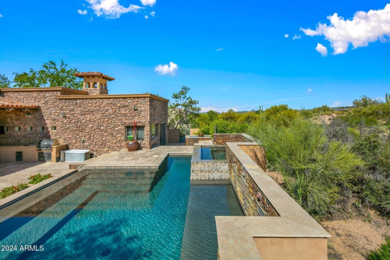 19-web-or-mls-Pool & Spa