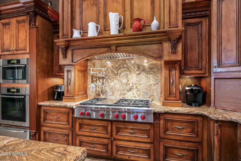 46-web-or-mls-Kitchen Details