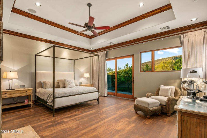 51-web-or-mls-Primary Suite