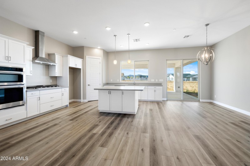008_Kitchen