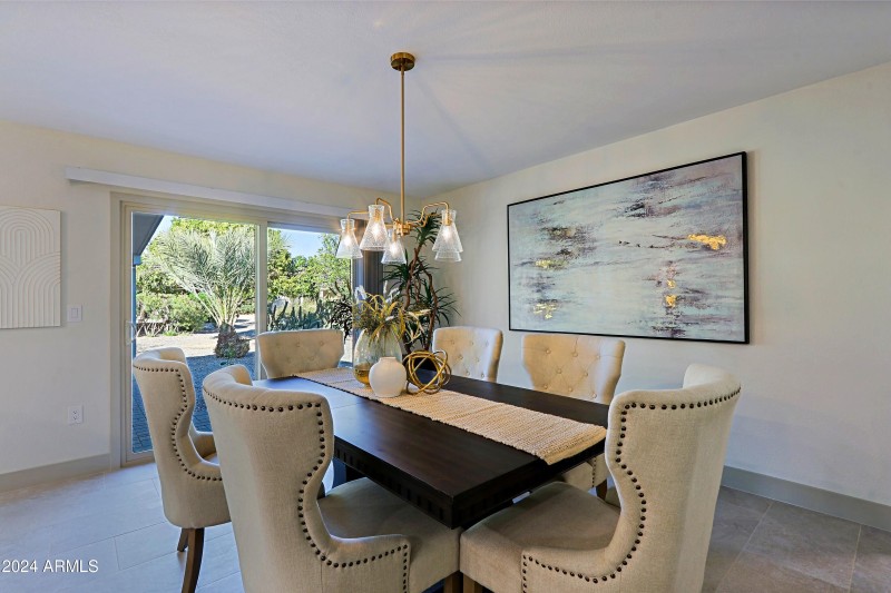 Dining Area 1