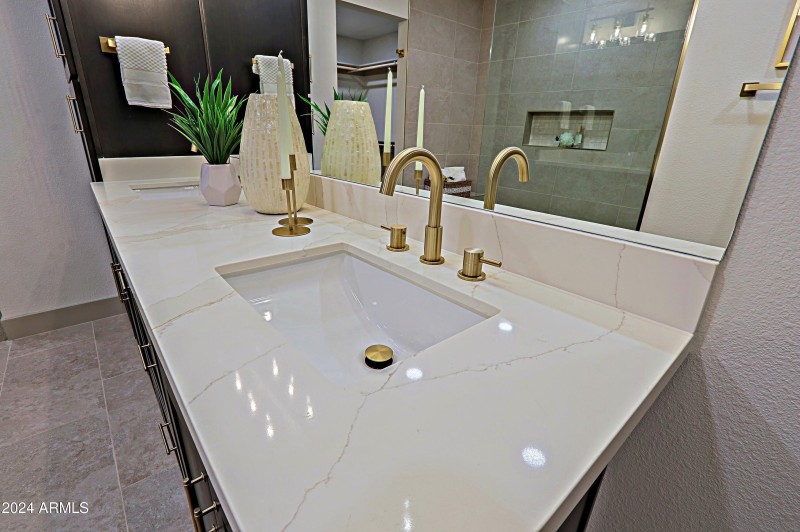Master Bath 3