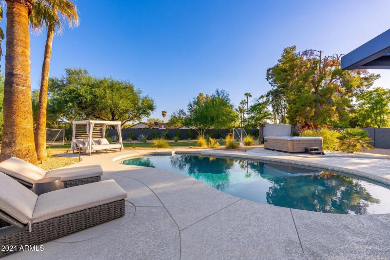 6025 E Charter Oak Rd - 56