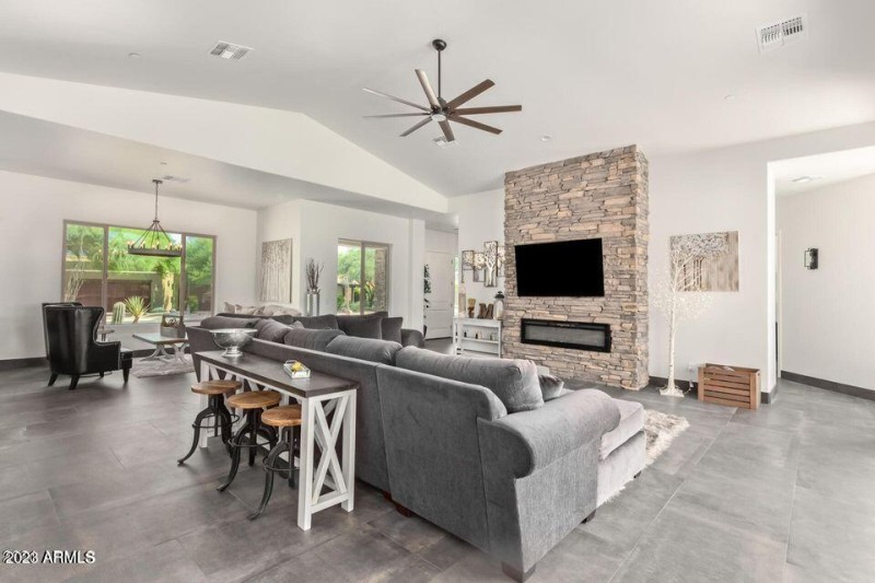 GREAT ROOM