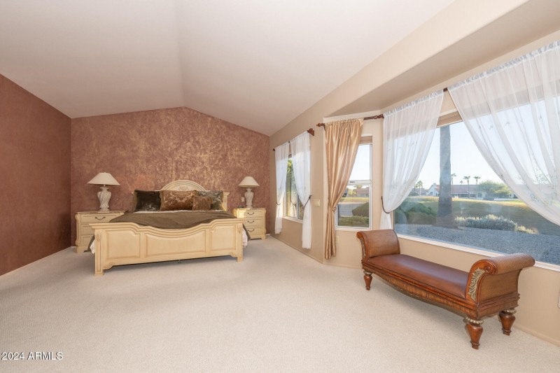 XL Owners suite