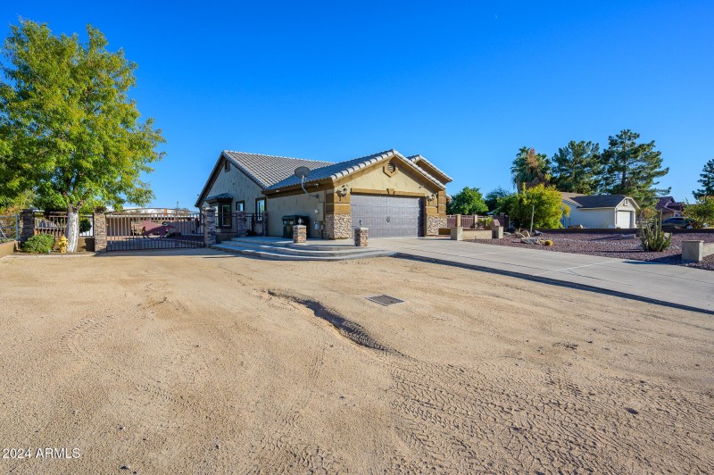 North Side RV Driveway