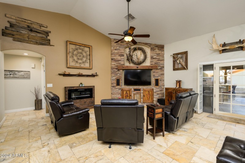 Family Room/Kitchen