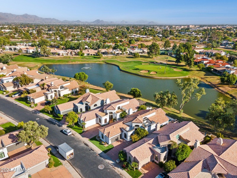 53-web-or-mls-8133-e-cortez-dr