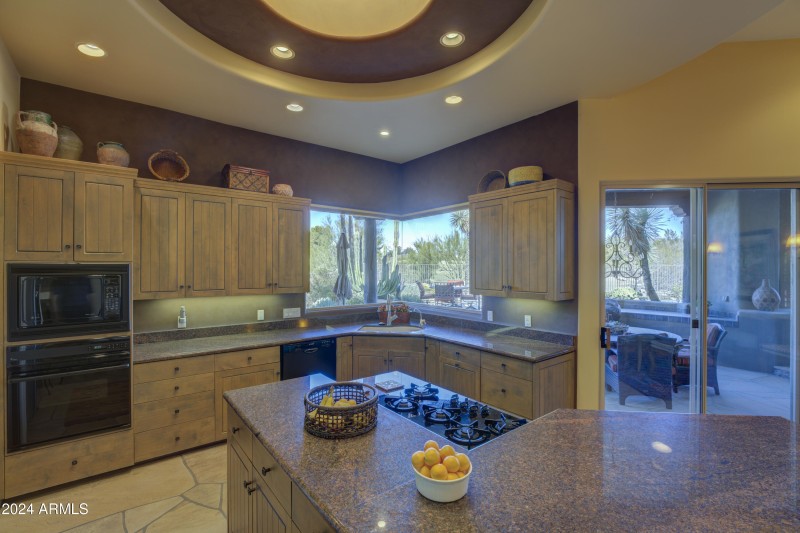 Wall oven