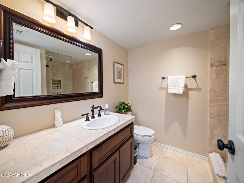 PROPERTYIMAGECO_6206N30thPl_WEB-13