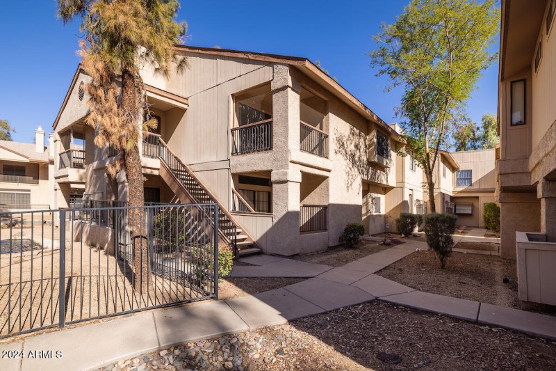 6550 N 47th Ave 235