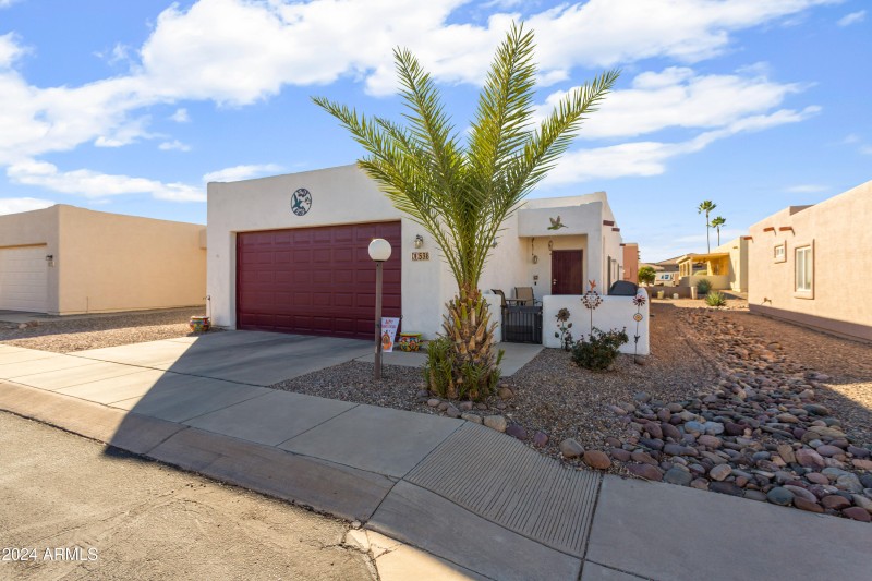 538 S Taylor Trail