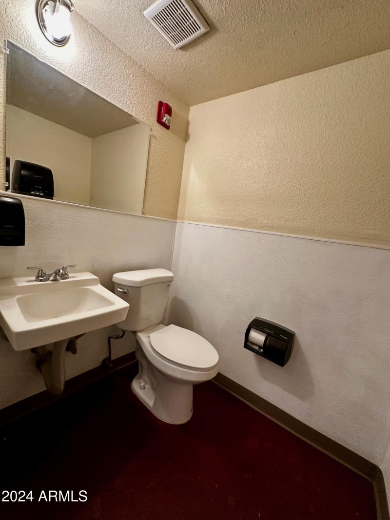 ROOM 3 BATHROOM