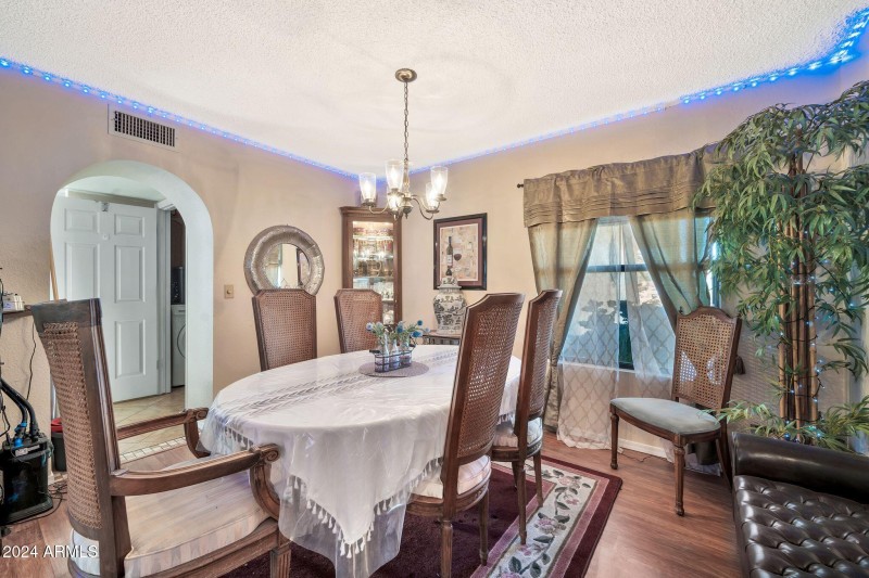 18903 N 97th Ln-6