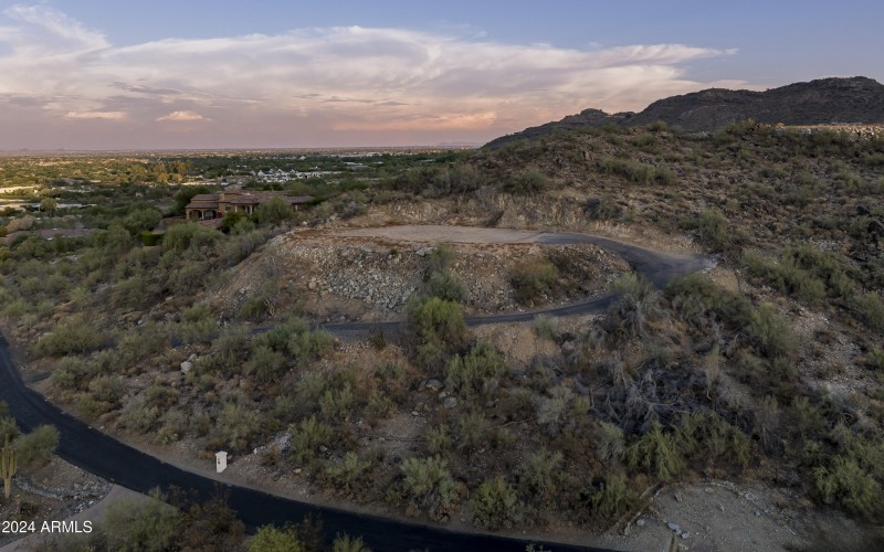 6041 E Foothill Dr North-21 (2)
