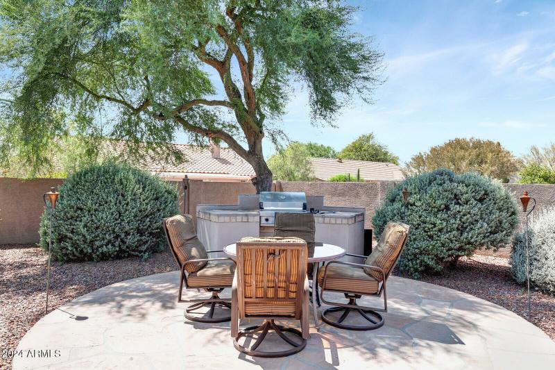 08_4343_East_Mossman_Drive__36_mls