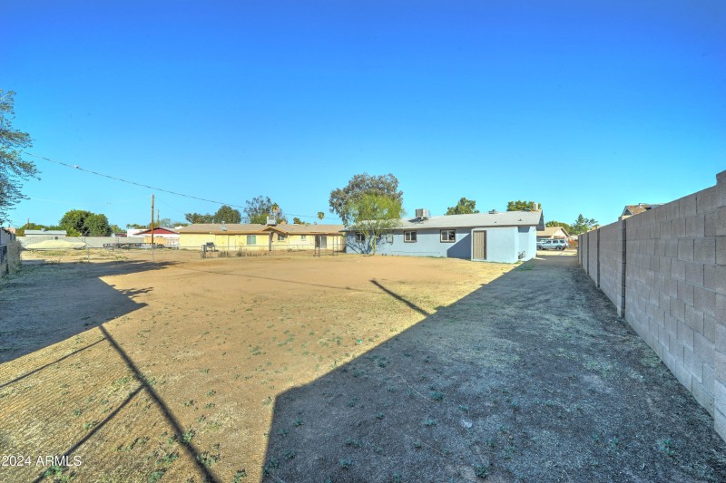 17842 N 43rd st-28