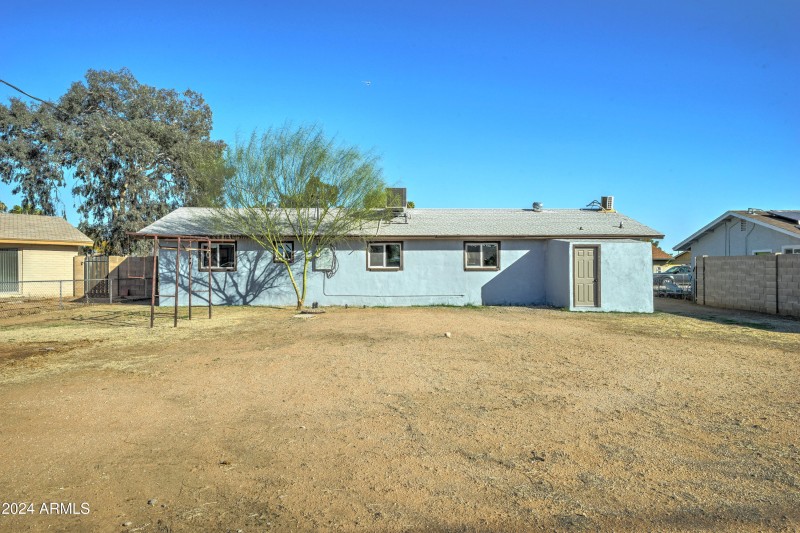 17842 N 43rd st-30