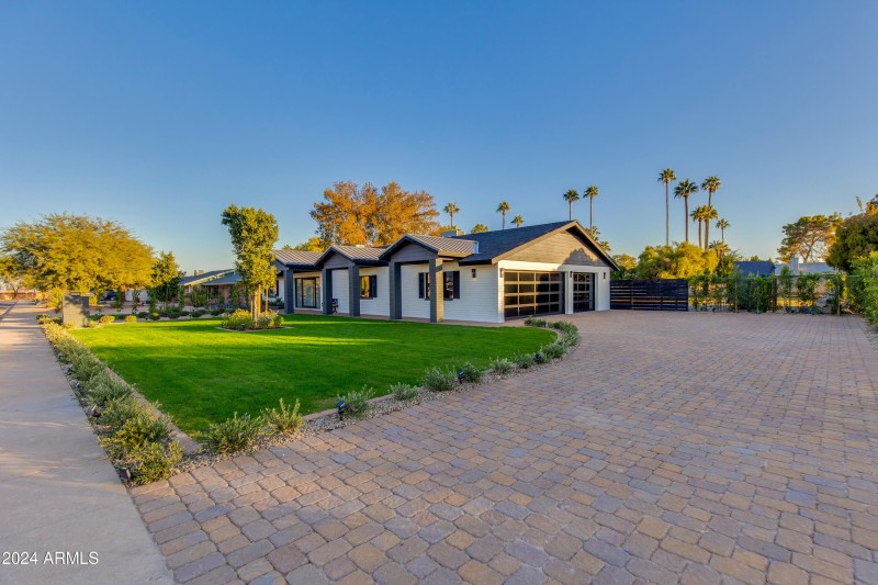 DRIVEWAY VIEW