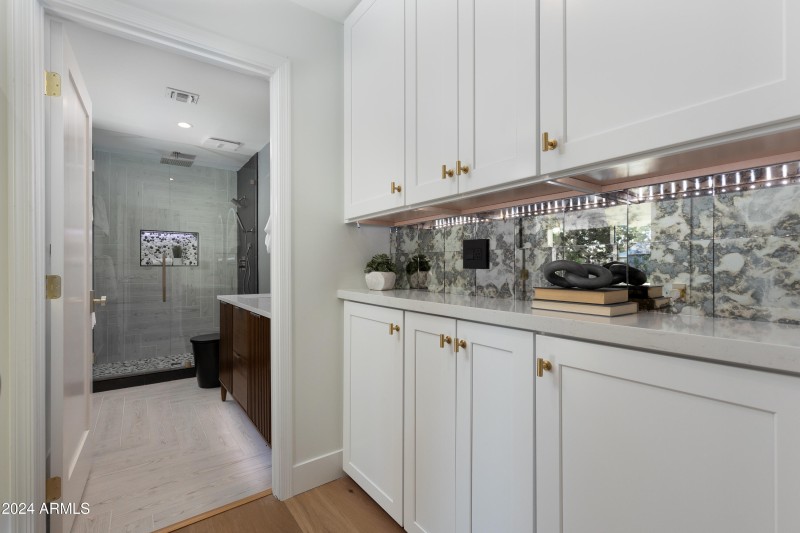 PRIMARY ENSUITE BATHROOM