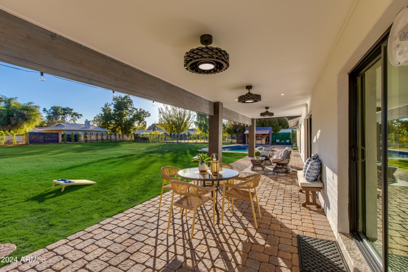 COVERED PATIO