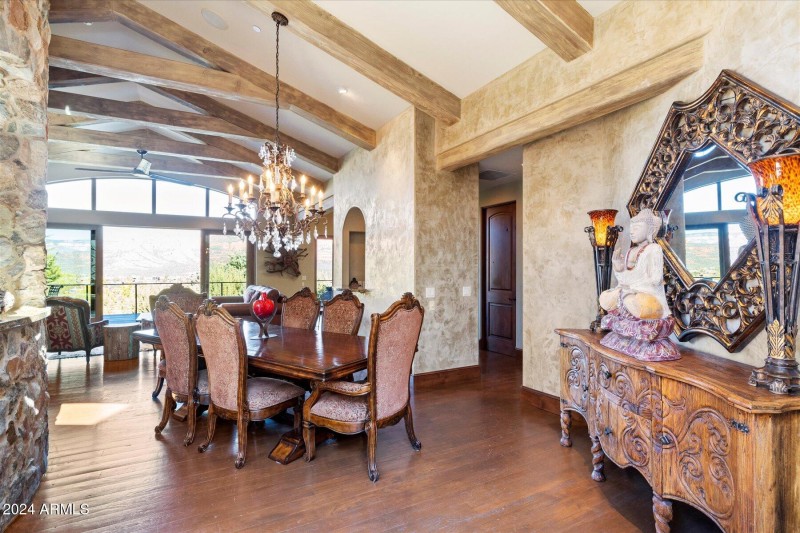 31-Dining Room