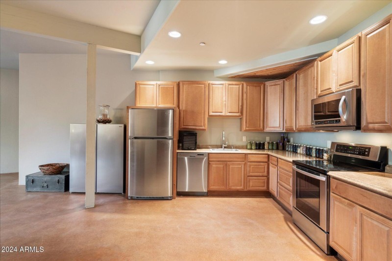 72-Recreation Room Kitchen