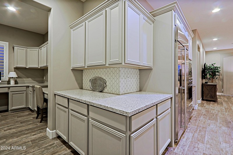 Kitchen 10