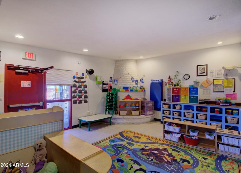 Classroom SC_0944 SM