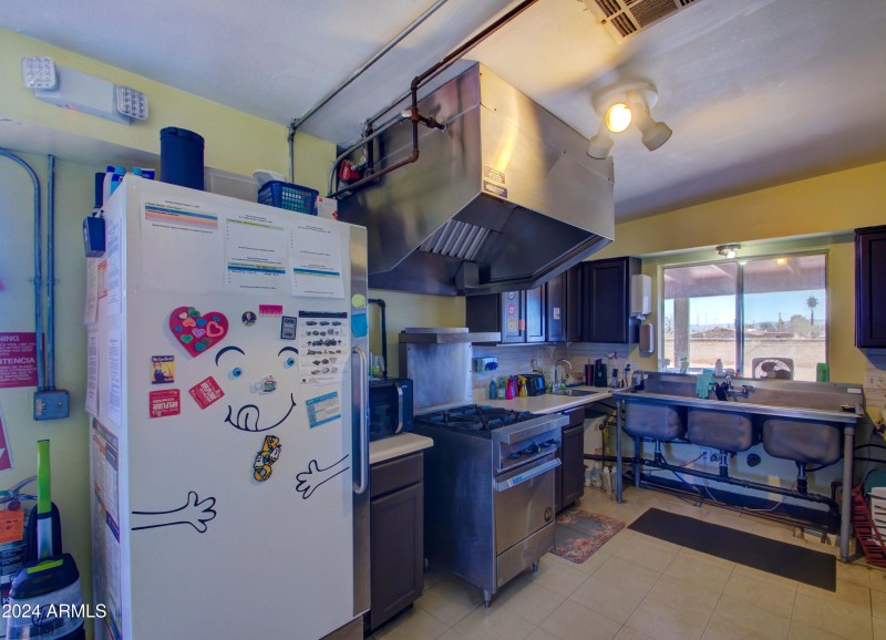 Kitchen DSC_0889 SM