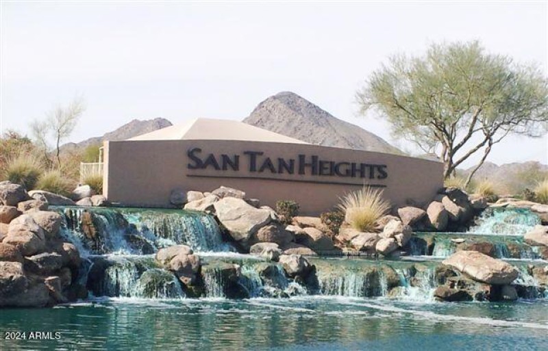San Tan Heights Picture 1