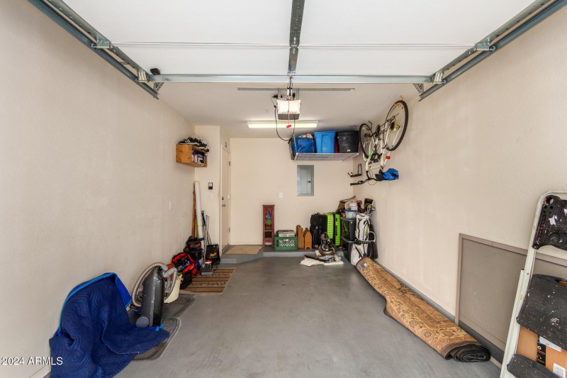 22 Garage