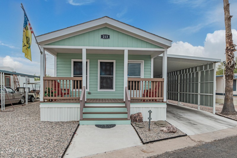 PacificManor213Front