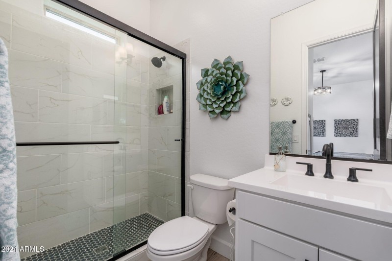 21354 W Minnezona Ave - 26